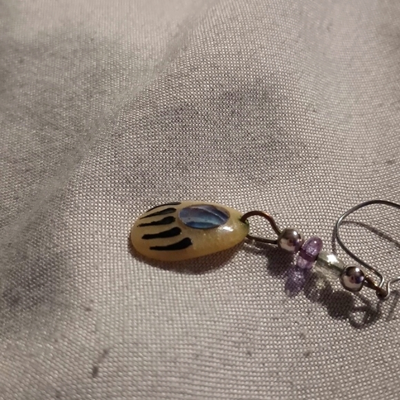 Native American earrings with Mother of Pearl inlays - Picture 2 of 3